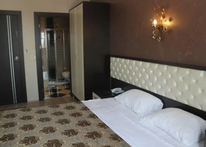 Broken Column 4* Istanbulská provincie