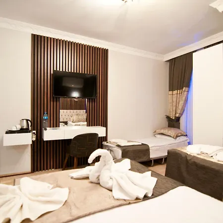 Otel Broken Column İstanbul