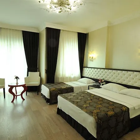 Broken Column Otel 4*