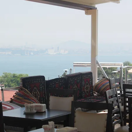 Broken Column Отель 4*