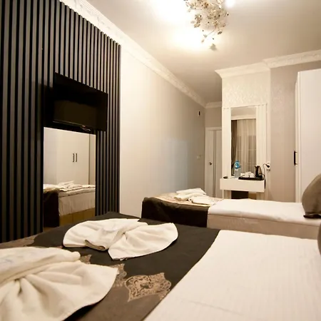 Broken Column 4* Istambul