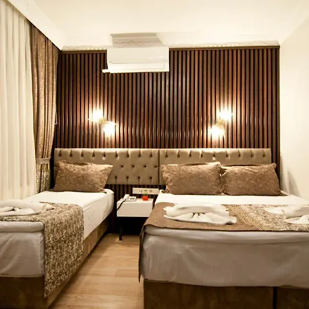 Broken Column Istambul