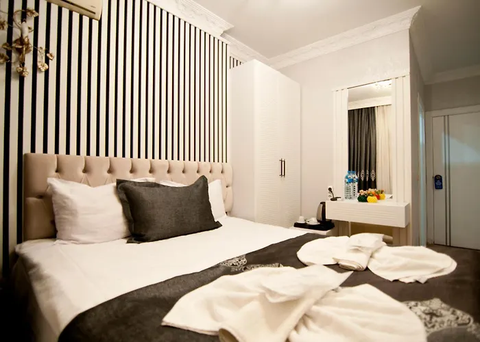 بروكن كولومن فندق 4*