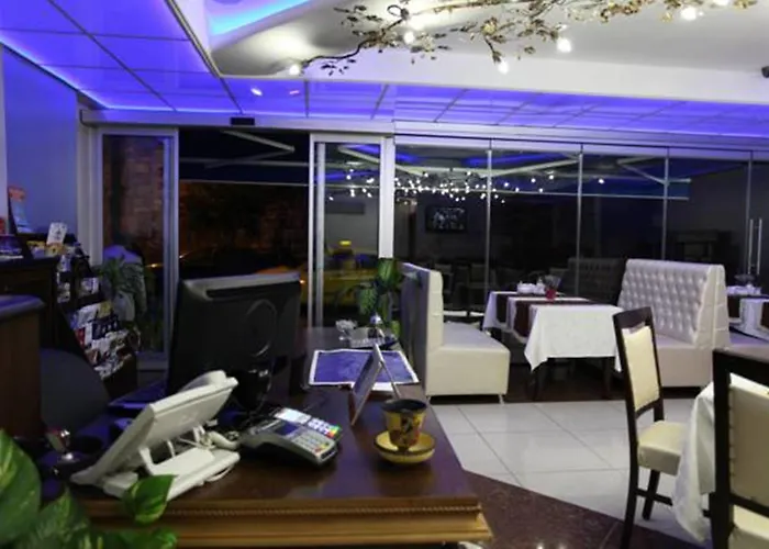 بروكن كولومن فندق 4*