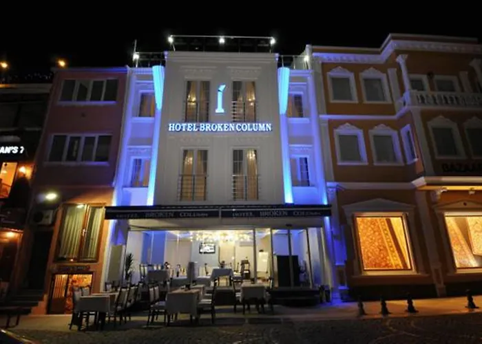 브로큰 컬럼 호텔
